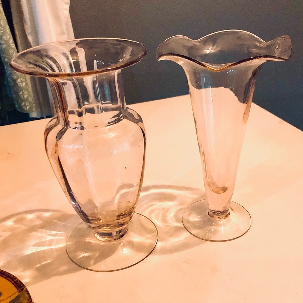 Set of 2 Depression Era rose petal pink vases excellent condition